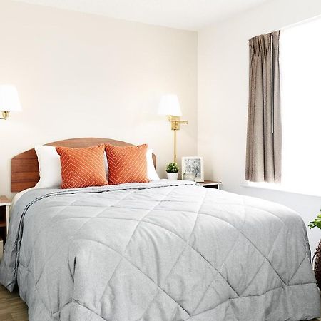 Intown Suites Extended Stay Arlington Tx - Oak Village Exteriör bild